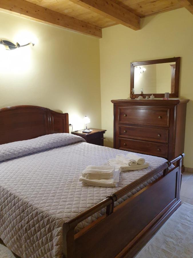 Estia Bed & Breakfast Scano Montiferro Екстериор снимка